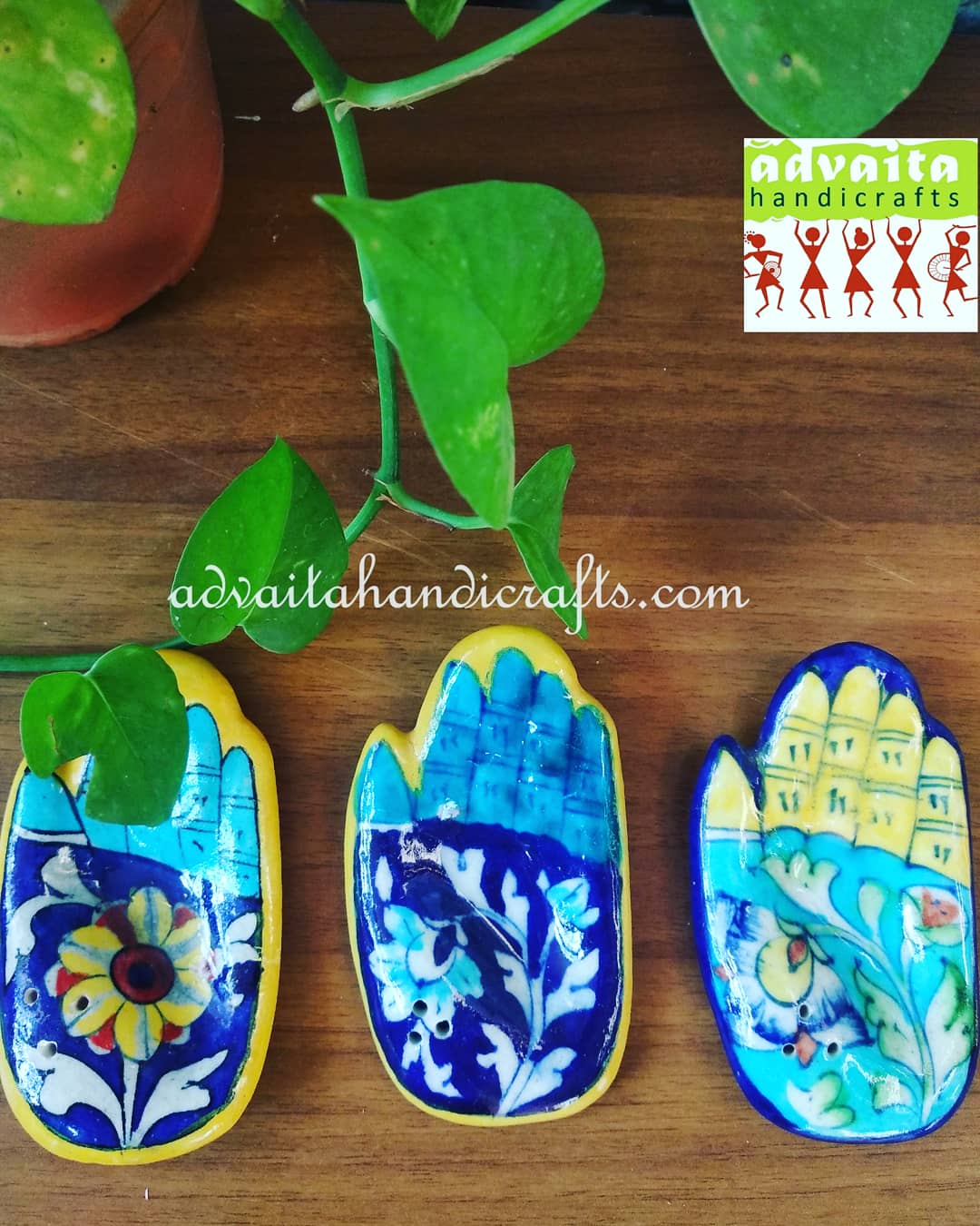 Palm Incense holder - Blue Pottery
