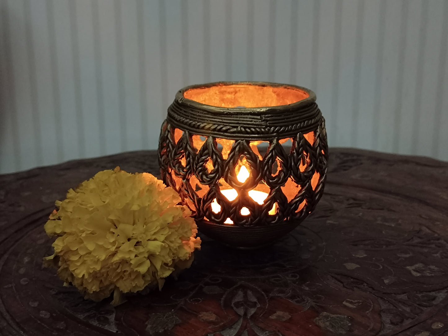 Advaita Handicrafts Brass Jali loop themed Pen stand cum Tea light holder