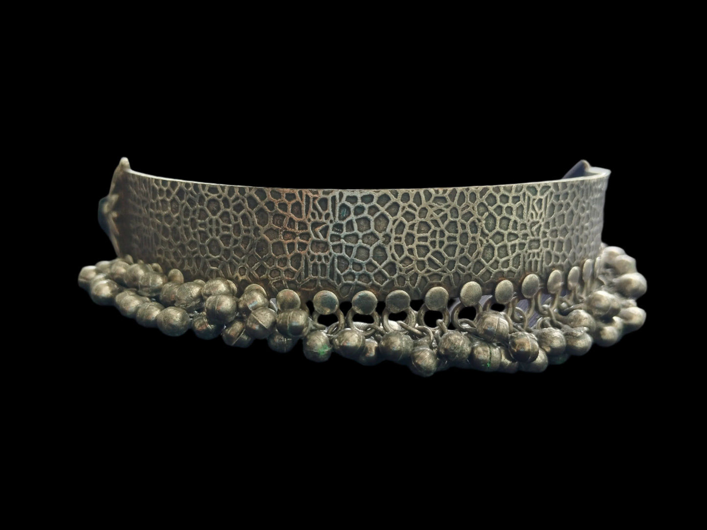 Advaita Handcrafts Brass Antique Choker Necklace - Bubbles.