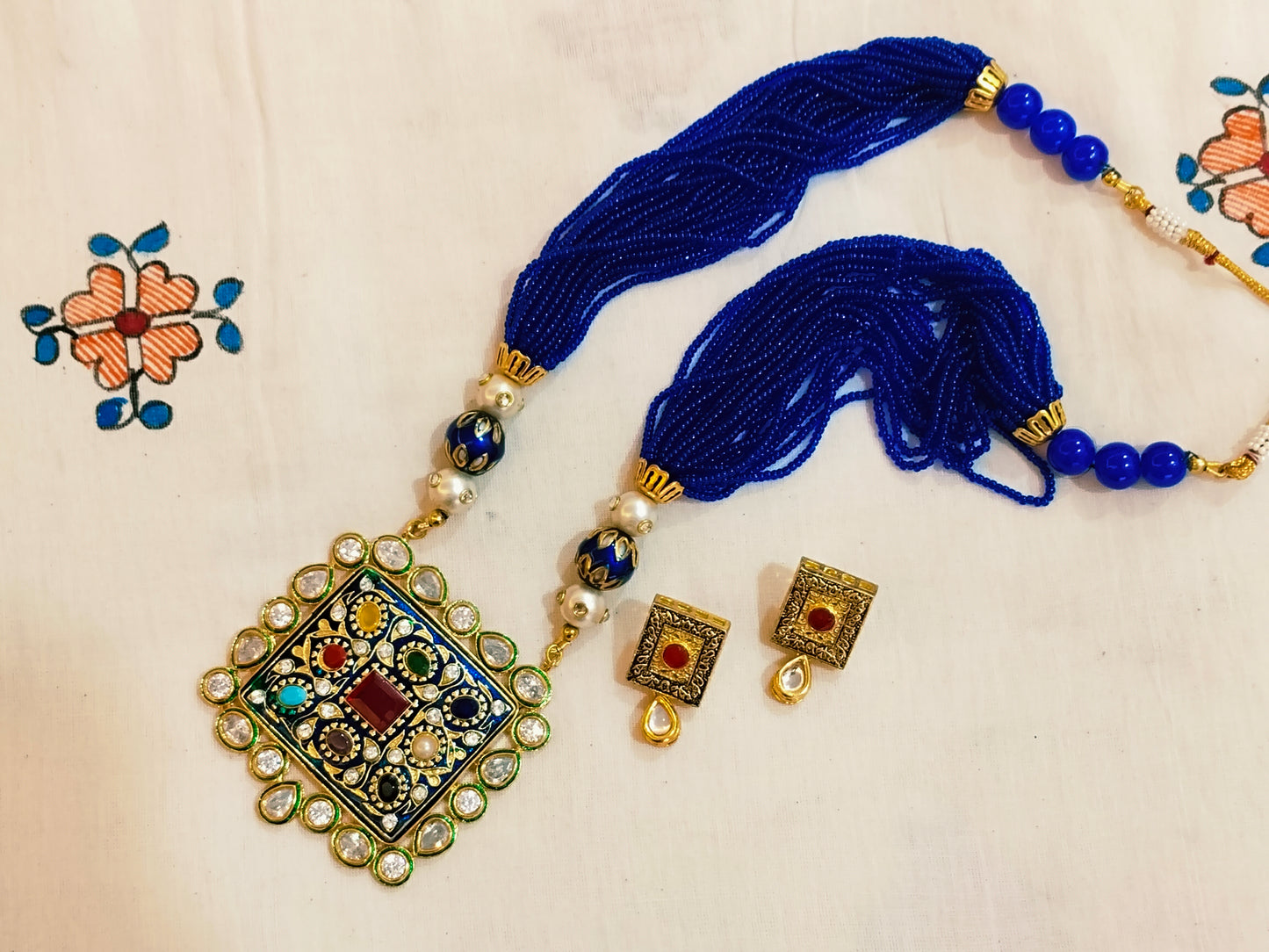 Advaita Handcrafts -Gold Plated Stone and Blue Bead Jewelry Set.