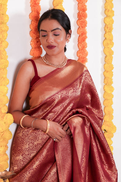 Advaita Handicrafts Designer silk handloom saree in zari - Shikar theme