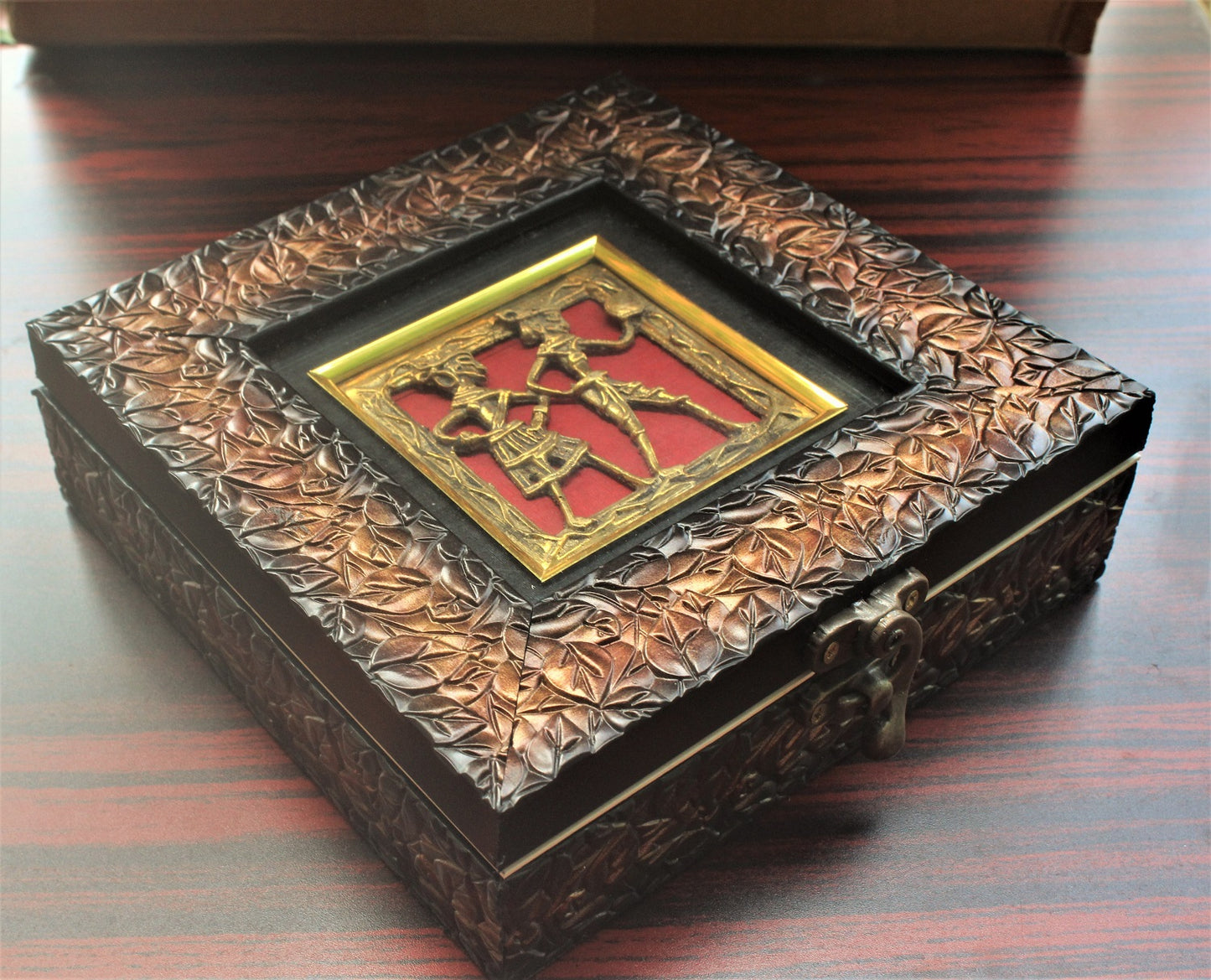 Dhokra panel gift box