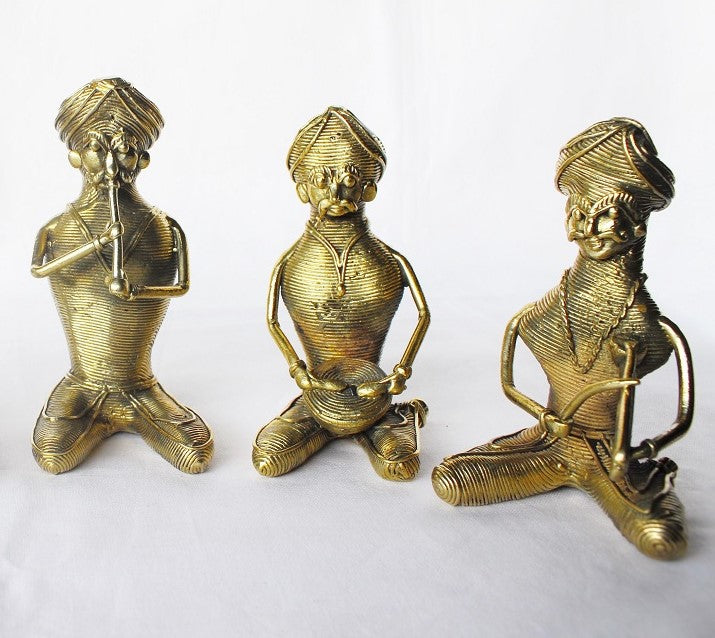Set of 3 sitting pagadi musicians