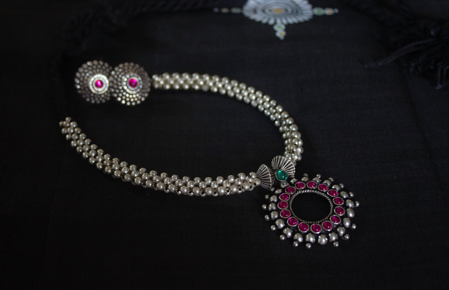 Advaita Handicrafts German Silver Tushi (choker) Set - Thin.