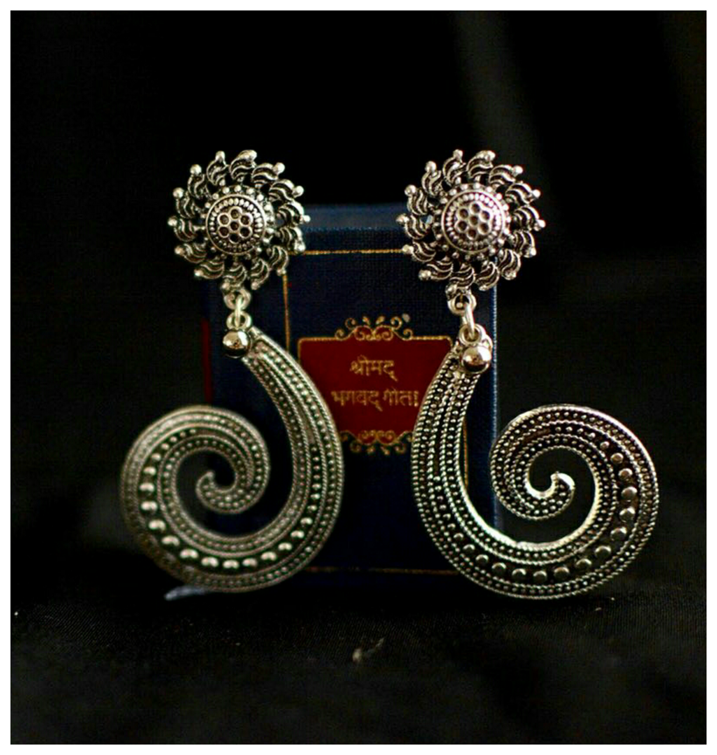 Advaita Handicrafts alloy oxidised earring - Assorted.