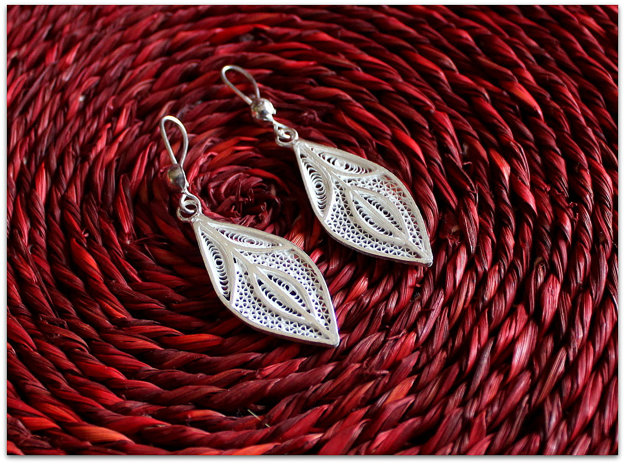 Leaf, triangles and stars - Click for variety of our silver jewelry.