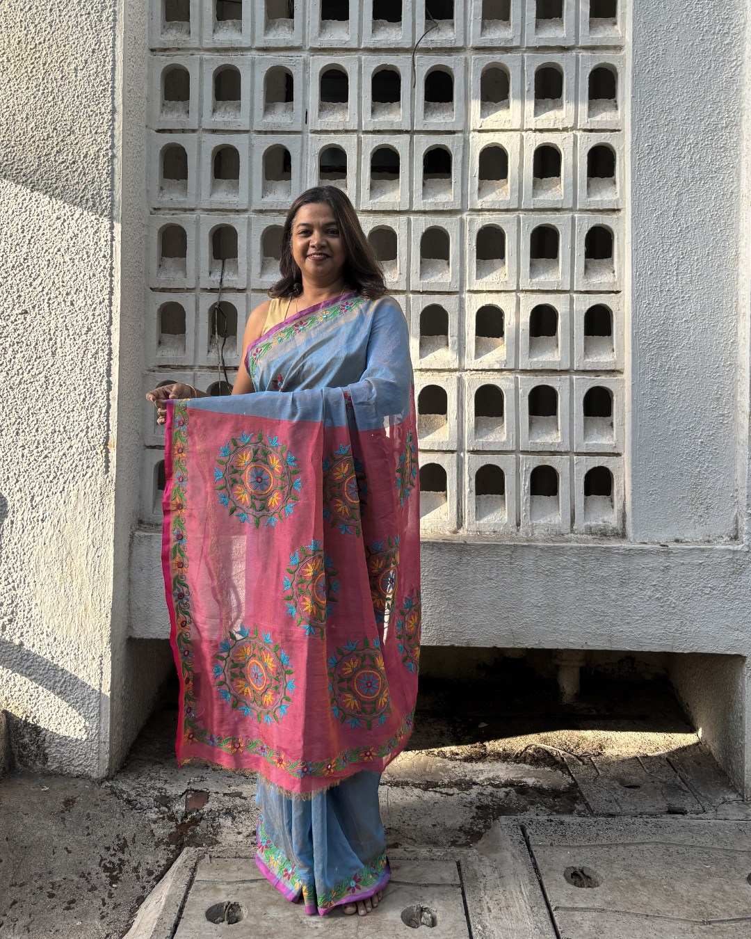 Kutchi Mirror Embroidery Tissue Handloom Upada Saree – Coral Pink & Sky Blue