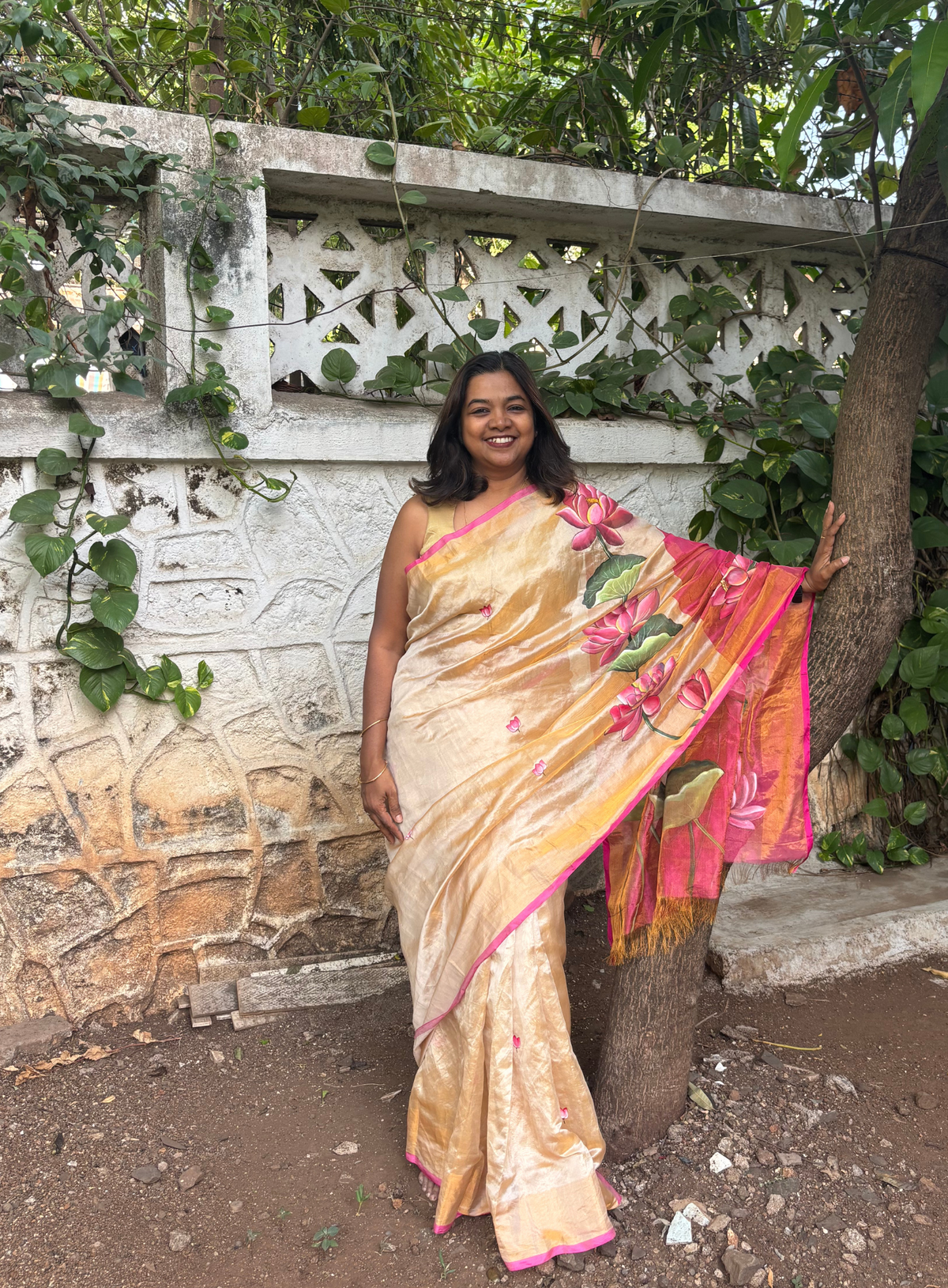 Gold & Pink Tissue Handloom Upada Saree – Hand-painted Lotus Blooms