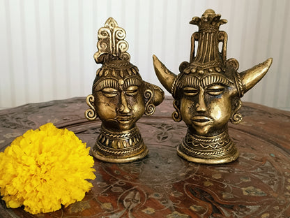 Decorative Tribal Couple (Madia and Madin)-Handcrafted Brass Dhokra Art.