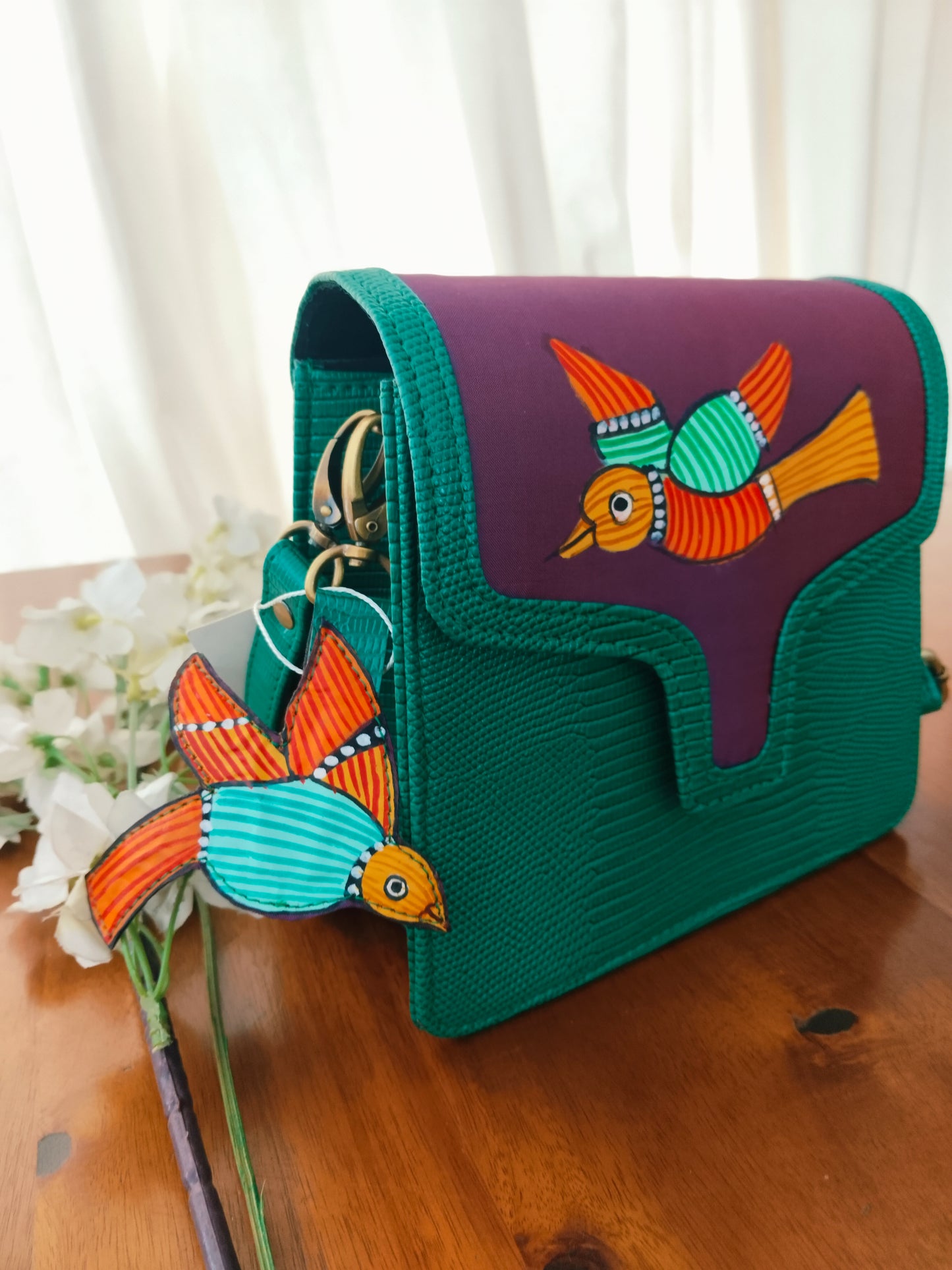 Advaita Handicrafts - Hand-painted Leather Sling Purse - Green Gond Art