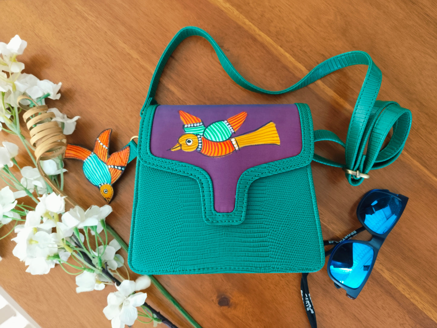 Advaita Handicrafts - Hand-painted Leather Sling Purse - Green Gond Art