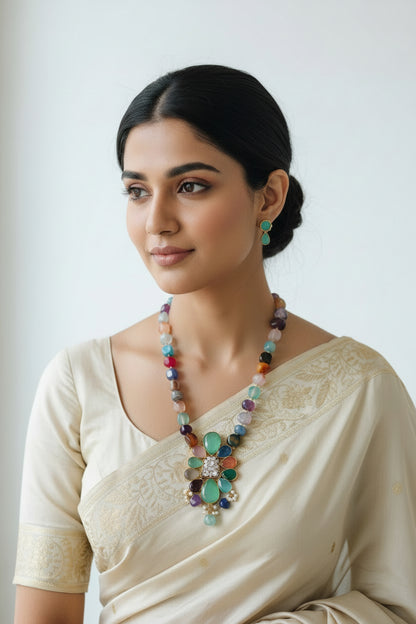 Light Green Highlight Pendant with Multi-Colour Beaded Jewelry Set