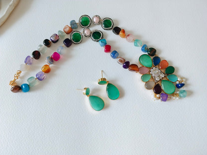 Light Green Highlight Pendant with Multi-Colour Beaded Jewelry Set