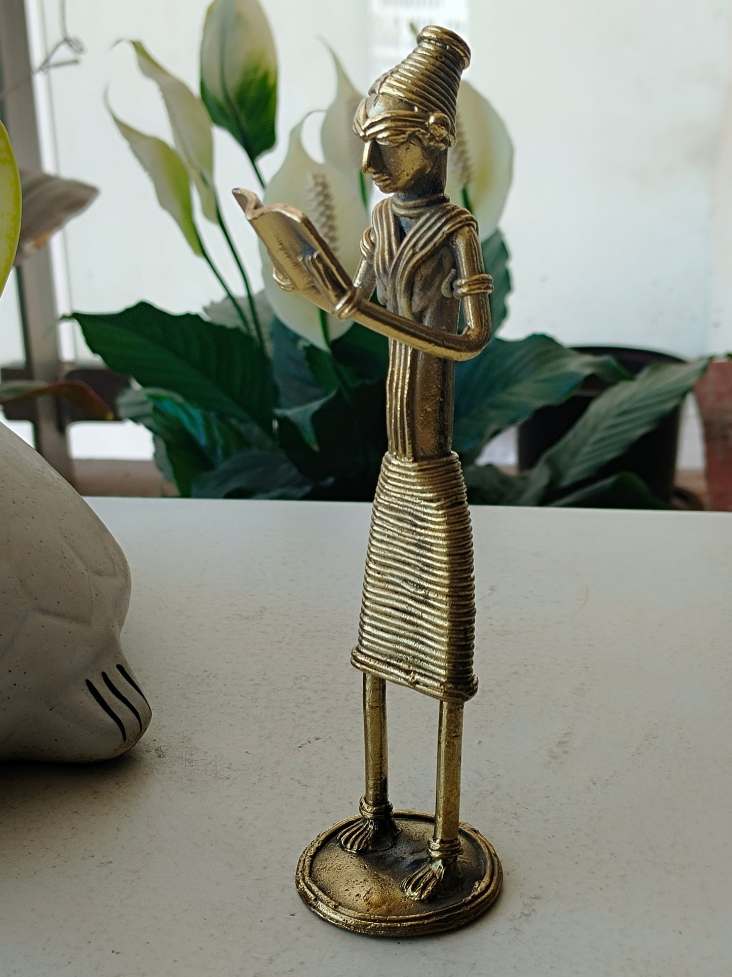 Handcrafted Reading Man Brass Figurine – Dhokra Artstyle