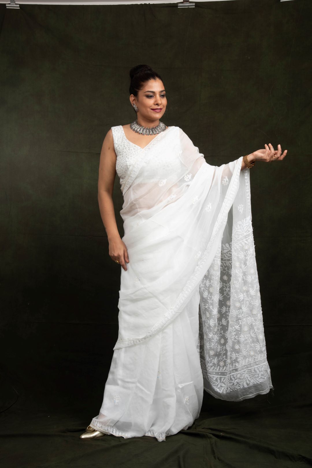 White Organza Hand Embroidered Saree - Flower Jaal