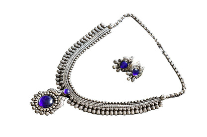 Advaita Handicrafts stone German Silver Necklace Set.