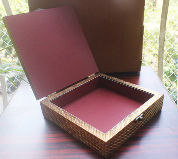 Dhokra panel gift box